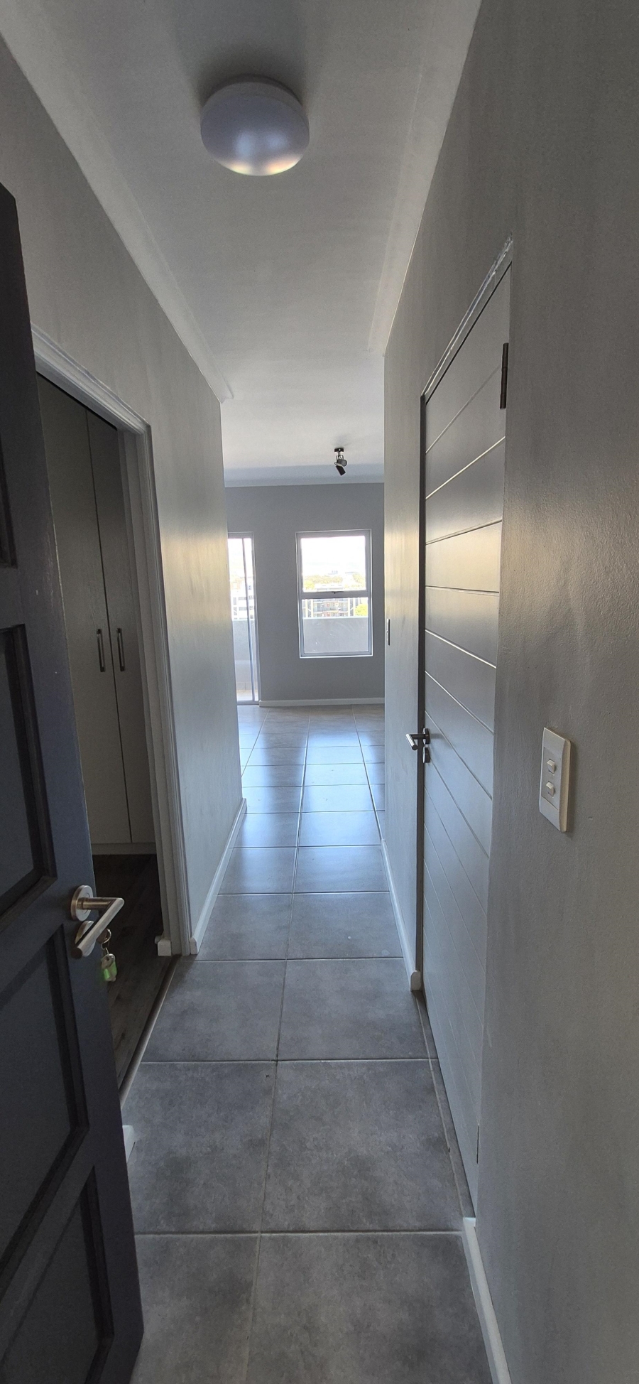 2 Bedroom Property for Sale in Table View Western Cape